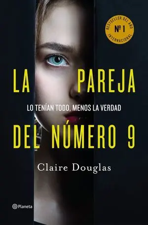 LA PAREJA DEL NUMERO 9